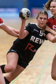 Bild 244 - wBJ SV Henstedt Ulzburg - HSG Holstein Kiel/Kronshagen : Ergebnis: 30:28